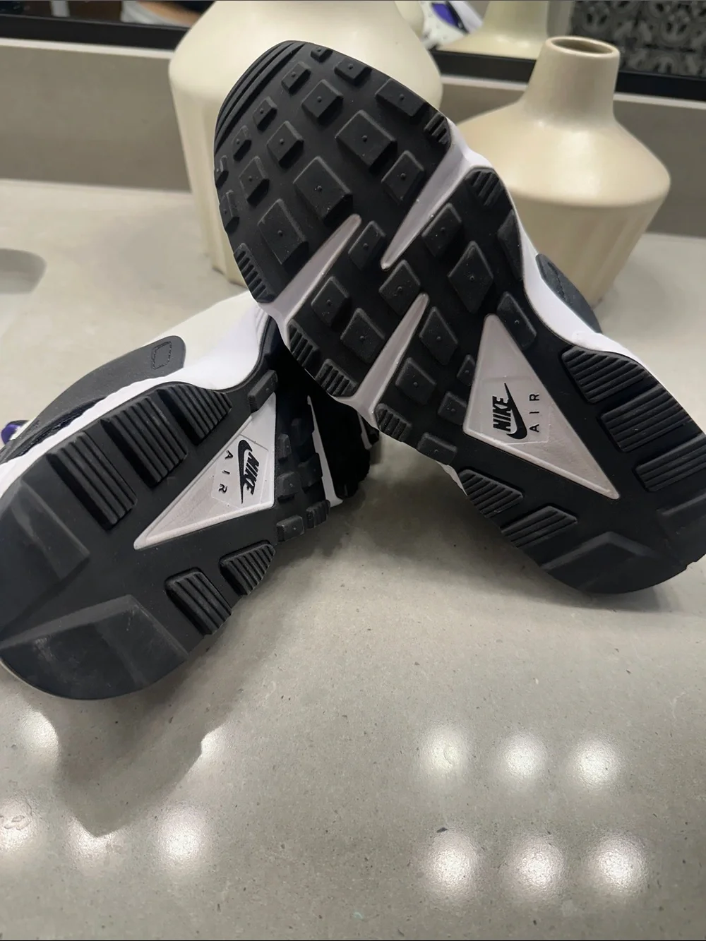 Nike huaraches woman’s